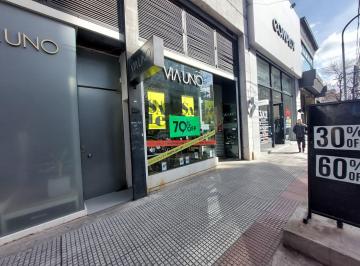 Local comercial , Villa Crespo · Excelente Local en 2 Planta en Zona Outlets