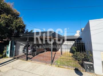 Casa · 190m² · 4 Ambientes · 2 Cocheras · Casa 4 Ambientes en Venta Berazategui