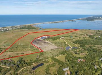 Terreno · 240000m² · Chacra/lote en Venta de 24 Ha con Vista Al Mar Sobre Laguna José Ignacio