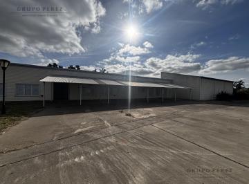 Oficina comercial · 600m² · 10 Ambientes · Terreno Lote Nave Industrial Oficinas 4800 m² y 600 m² Cub La Plata Alquiler o Venta