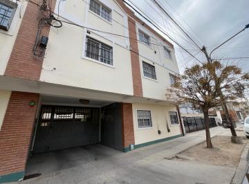 Departamento de 5 ambientes, Neuquén · Hermoso Departamento 3 Dorm. San Martin 4000