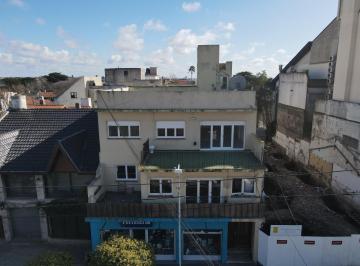 Departamento · 90m² · 3 Ambientes · Departamento en Playa Grande