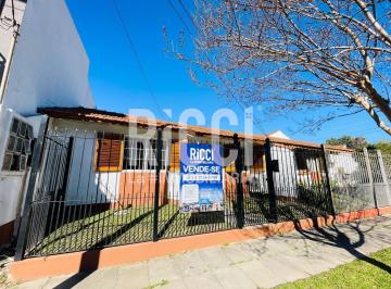 Casa · 60m² · 3 Ambientes · Casa en Venta 3 Ambientes en Quilmes