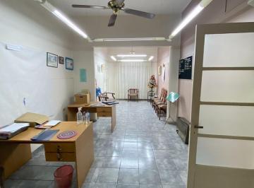 Oficina comercial de 6 ambientes, Córdoba · Pleno Centro - Amplio P. H Amoblado Para Uso Comercial o Profesional