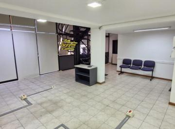 Oficina comercial · 100m² · 3 Ambientes · 3 Cocheras · Oficina en Leloir 260 Neuquén