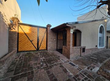 Casa de 4 ambientes, Quilmes · Excelente Casa 3 Dorm.