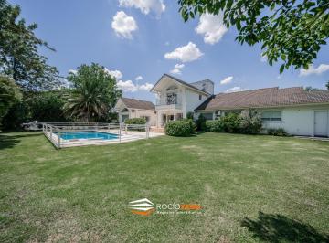 Casa · 282m² · 6 Ambientes · 2 Cocheras · Casa en Venta en San Diego Country Club Moreno