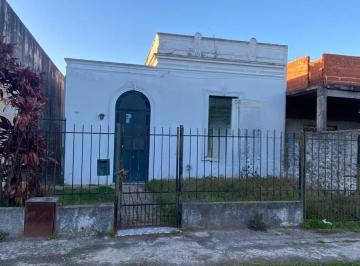 Casa · 106m² · 4 Ambientes · Santilli - Suipacha 3490 Remedios de Escalada