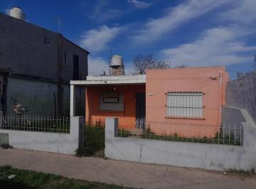 Casa de 3 ambientes, Merlo · Venta de Casa en Merlo Norte - 3 Ambientes - a Reciclar