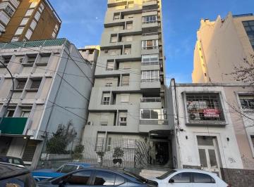 Departamento · 115m² · 5 Ambientes · Depto 3 Dor C/balcón - Alberdi