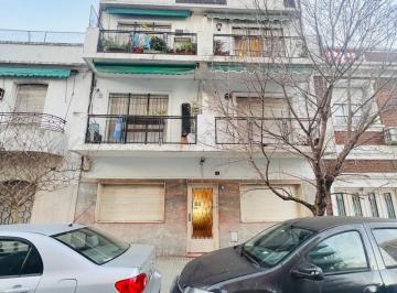 Departamento de 3 ambientes, Villa Urquiza · Departamento de 68 m² con 2 Dorm. y Tercer Cuarto en Terraza en Venta en Villa Urquiza