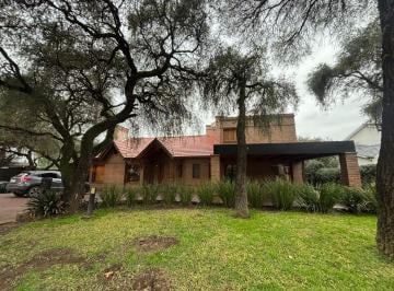 Foto · Casa en Venta en Barrio Lomas de La Carolina - con Dos Suites en Planta Baja