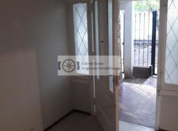 Casa · 202m² · 7 Ambientes · 1 Cochera · Venta Propiedad Ciudad Calle Rodriguez Casi Moldes 3 Dorm 2 Bñ, Patio Churas Cochera