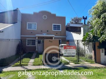 Casa de 3 ambientes, Escobar · Ing. Maschwitz. Venta. Excelente! 2 Casas Tipo Duplex. 3 Amb. C/u.