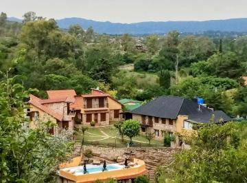 Hotel · Rossi Bienes Raices Vende Comlejo de Cabañas Tanti