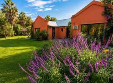 Casa de 5 ambientes, Campana · Casa en Venta 5 Ambientes – 3 Hectáreas con Lagunas y Árboles Frutales
