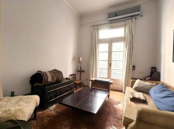 Departamento · 47m² · 2 Ambientes · 3 Ambientes Refaccionados en Muy Buen Estado!