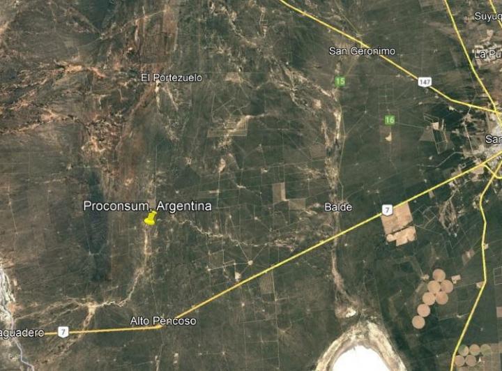 Campo · 975m²