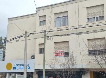 Departamento · 108m² · 5 Ambientes · Departamento de Tres Dorm. en Alquiler