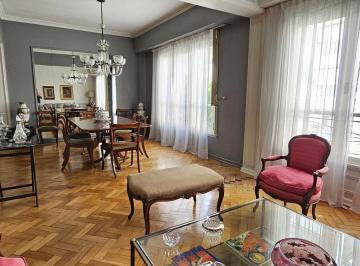 Departamento · 207m² · 7 Ambientes · 1 Cochera · Venta Departamento 7 Ambientes Cochera en Recoleta