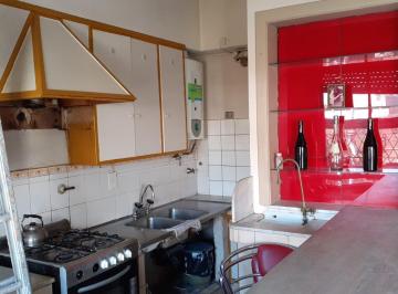PH de 4 ambientes, Avellaneda · Departamento Tipo PH (Zeballos 5884 Wilde)
