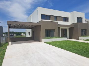 Casa · 216m² · 6 Ambientes · 2 Cocheras · Venta Casa a Estrenar 6 Ambientes, a La Laguna, en Barrio Santa Ana, Villanueva, Tigre.