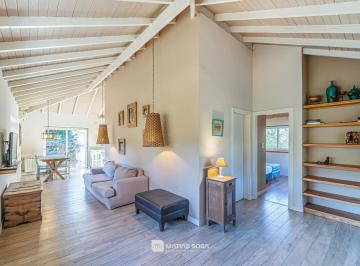 Casa · 156m² · 5 Ambientes · Venta - Casa 5 Ambientes - Pileta - Sierra de Los Padres