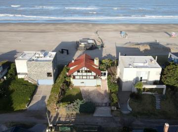 Casa · 337m² · 5 Ambientes · 1 Cochera · Casa en Venta Pinamar Norte