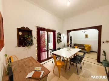 PH · 80m² · 4 Ambientes · PH en Venta - 3 Dorm. 1 Baño - La Plata