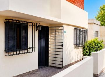 KNK-KNK-4958_2 · Oportunidad Venta Casa a Reciclar Haedo Escucha Oferta