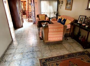 Casa · 7 Ambientes · 1 Cochera · Casa en San Miguel de Tucumán