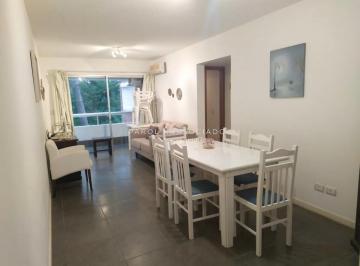 Foto1 · Apartamento en Venta de 2 Dorm. en Punta del Este.