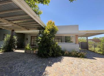 Casa · 199m² · 4 Ambientes · 4 Cocheras · Casa en Venta Haras Santa Maria