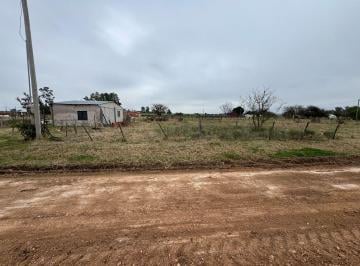 Terreno · 300m² · Vendo Terreno de 300 m² en Villa Mantero, Entre Ríos.