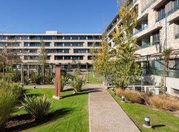 Departamento · 126m² · 5 Ambientes · 2 Cocheras · Departamento - Refinerias