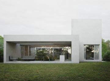 Casa · 345m² · 5 Ambientes · 2 Cocheras · Excelente Propiedad a Estrenar en Vida Campo