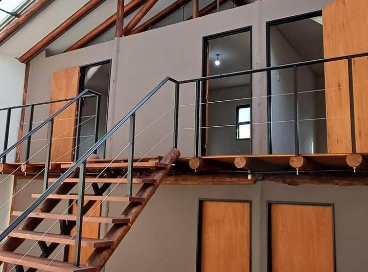 Casa · 200m² · 8 Ambientes · 1 Cochera