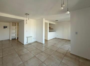 Departamento de 4 ambientes, Neuquén · Alquilo Depto 2 Dormis con Cochera, Centro