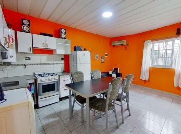 Departamento · 44m² · 2 Ambientes · Venta Depto 2 Amb con Patio Fcio Varela
