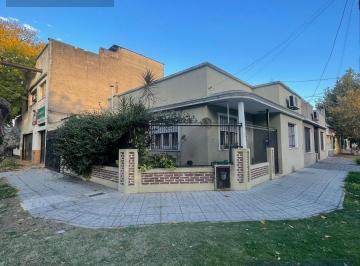 Casa · 86m² · 3 Ambientes · 1 Cochera · H. Primo 106, Esq. S. Gardel, Temperley Oeste - Casa en Pb, 2 Drms, Cochera, Patio - Apta Crédito