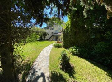 Departamento de 2 ambientes, Vicente López · Oportunidad! Viva en El Bajo de Vlopez en Chalet con Entrada por 2 Calles!