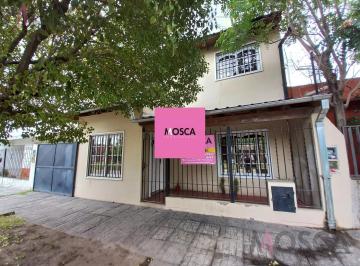 Casa · 120m² · 4 Ambientes · 2 Cocheras · Vendo/permuto Casa Moreno Sur