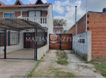 Casa · 90m² · 4 Ambientes · 1 Cochera · Casa 4 Ambientes. | Calle 5 8300