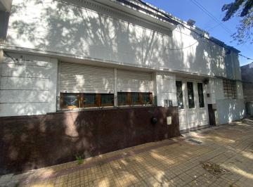 Casa · 125m² · 4 Ambientes · 1 Cochera · Casa - La Plata