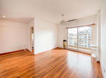 Departamento · 33m² · 1 Ambiente · Impecable Monoambiente en Venta en Recoleta. Contrafrente Muy Luminoso. Balcón. Baño, Cocina