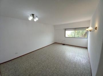 Departamento · 45m² · 3 Ambientes · Venta 3amb Semipiso - Baño Reciclado - Vista Panoramica - Libertad y Misiones