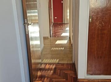 PH de 4 ambientes, Córdoba · Centro Obispo Salguero 169 - Balcon - 4 Dorm. - a 2 Cuadras de Bv. Illia