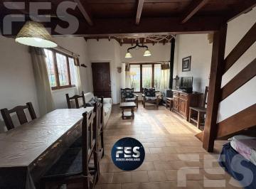 PH · 65m² · 3 Ambientes · 1 Cochera · PH en Venta 3 Ambientes Villa Gesell