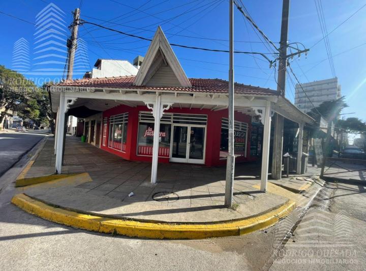 Local comercial · 64m²