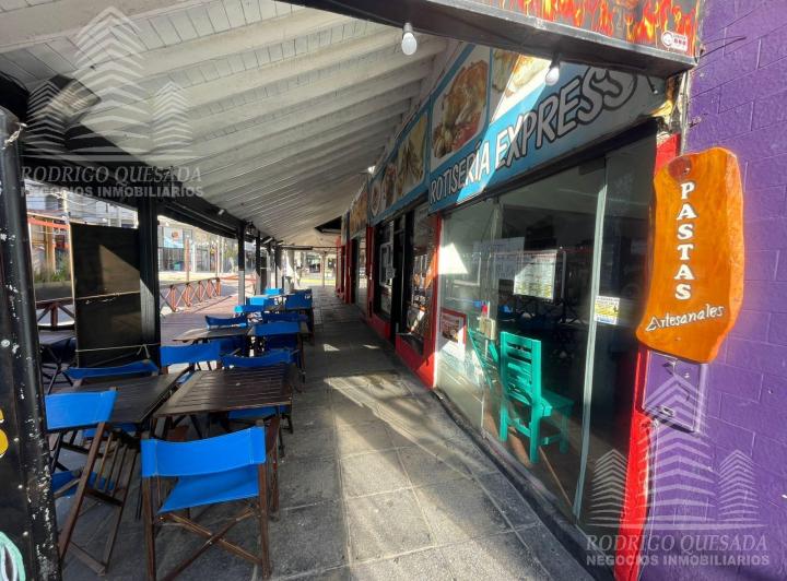 Local comercial · 145m²